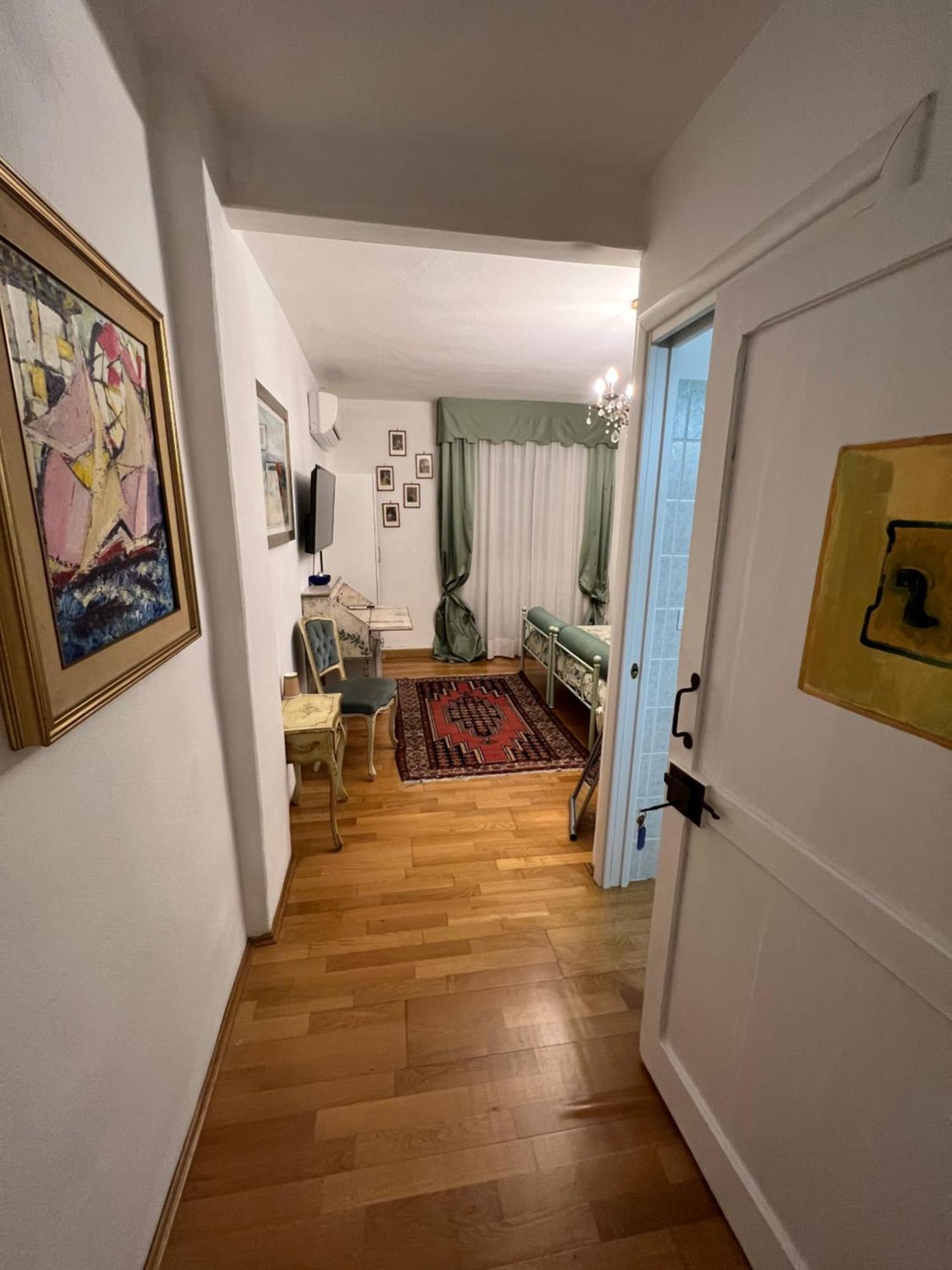 B&B La Casa Del Sole Manzano Стая снимка