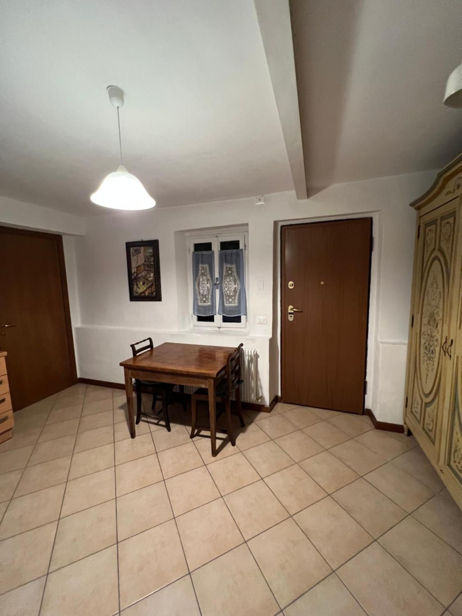 B&B La Casa Del Sole Manzano Стая снимка