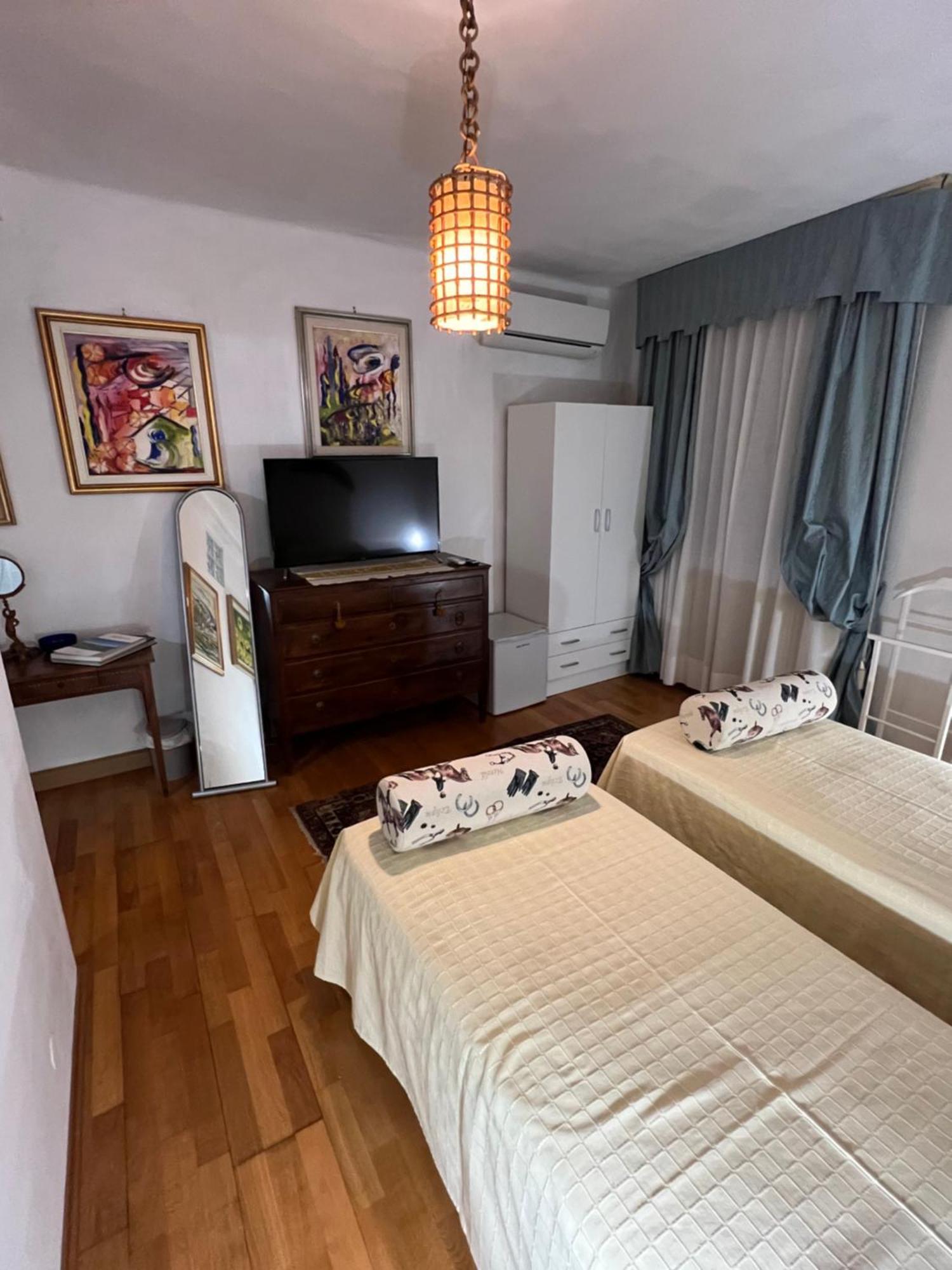B&B La Casa Del Sole Manzano Екстериор снимка