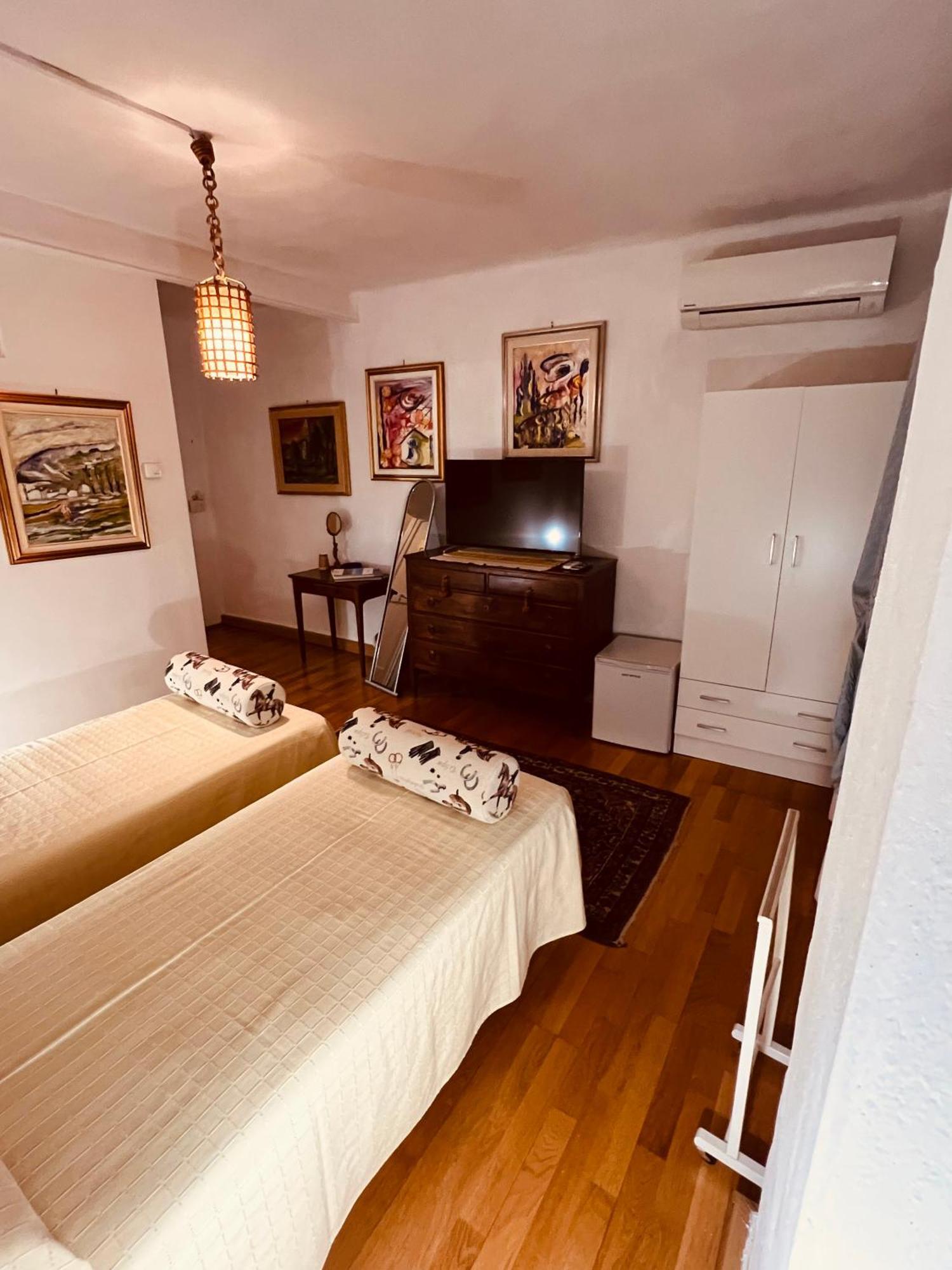 B&B La Casa Del Sole Manzano Екстериор снимка